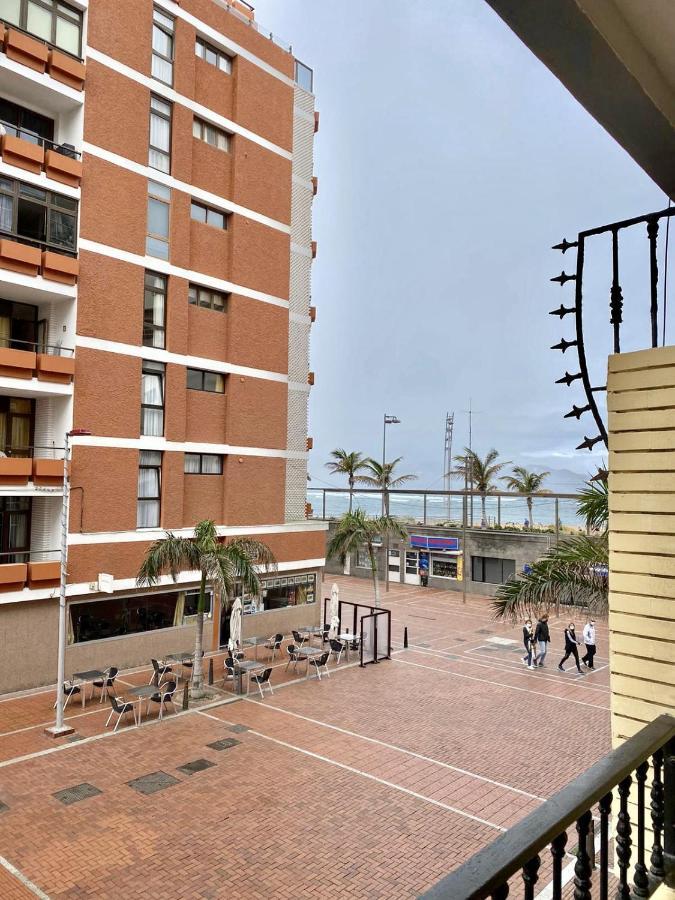 Homeforguest Listen To The Waves By Las Canteras Las Palmas de Gran Canaria Bagian luar foto